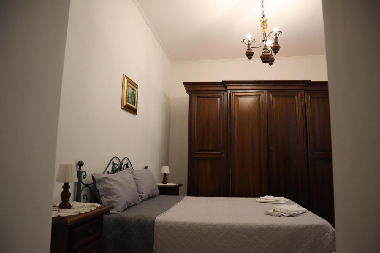 Storia Di Sofia Alloggio in famiglia *
